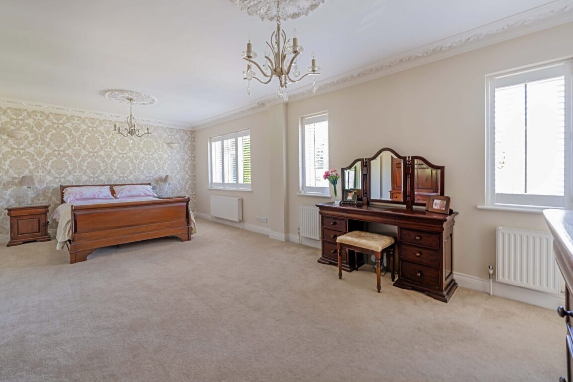Main Bedroom